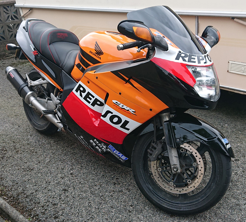 Cbr1100xx repsol deals