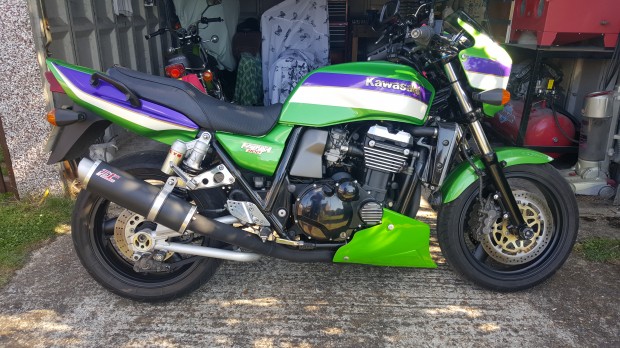 Kawasaki ZRX1100