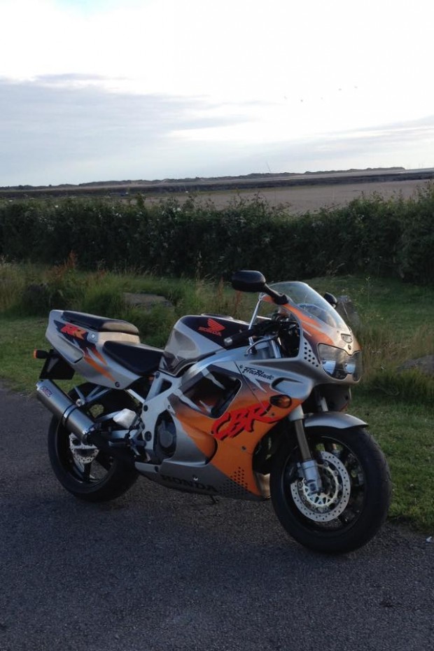 Honda CBR900 Fireblade Urban Tiger