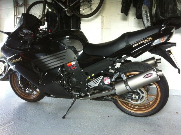 Kawasaki ZZR1400 08-11