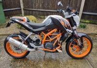 KTM Duke 390 (Decat)