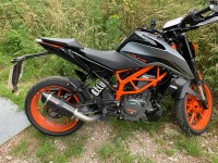 KTM Duke 390 (2021)