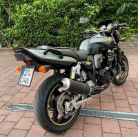 Kawasaki ZRX1100