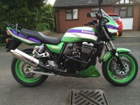 Kawasaki ZRX1100