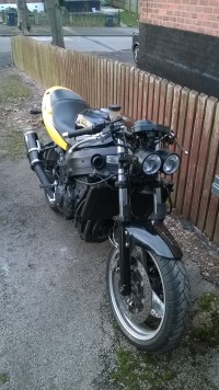 Triumph TT600